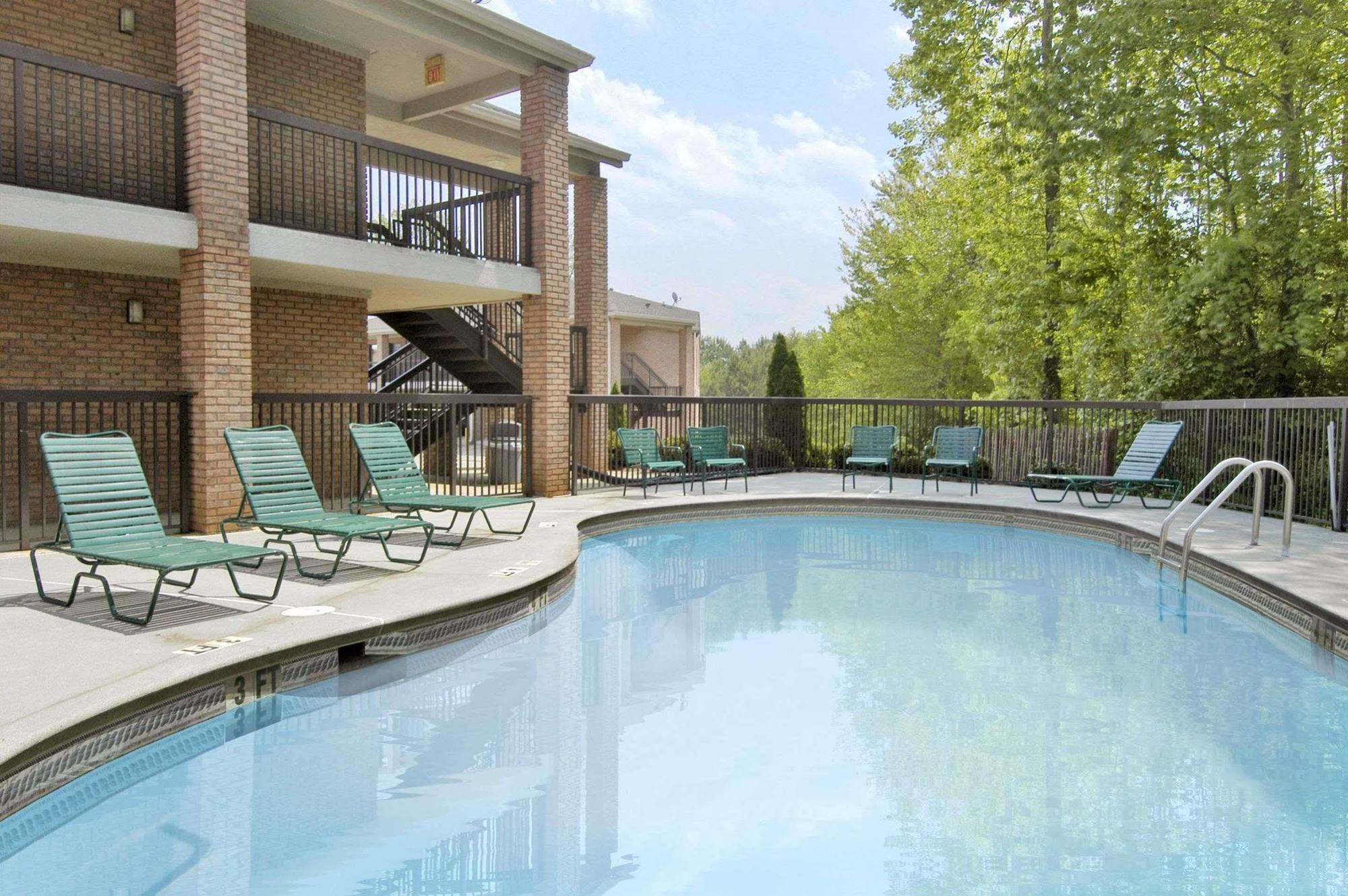 Hotel Super 8 By Wyndham Acworth/Atlanta Area Exterior foto